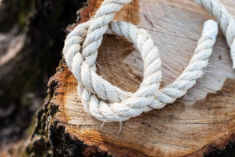 SGT KNOTS Twisted Sisal Rope 28 SGT KNOTS Twisted Sisal Rope